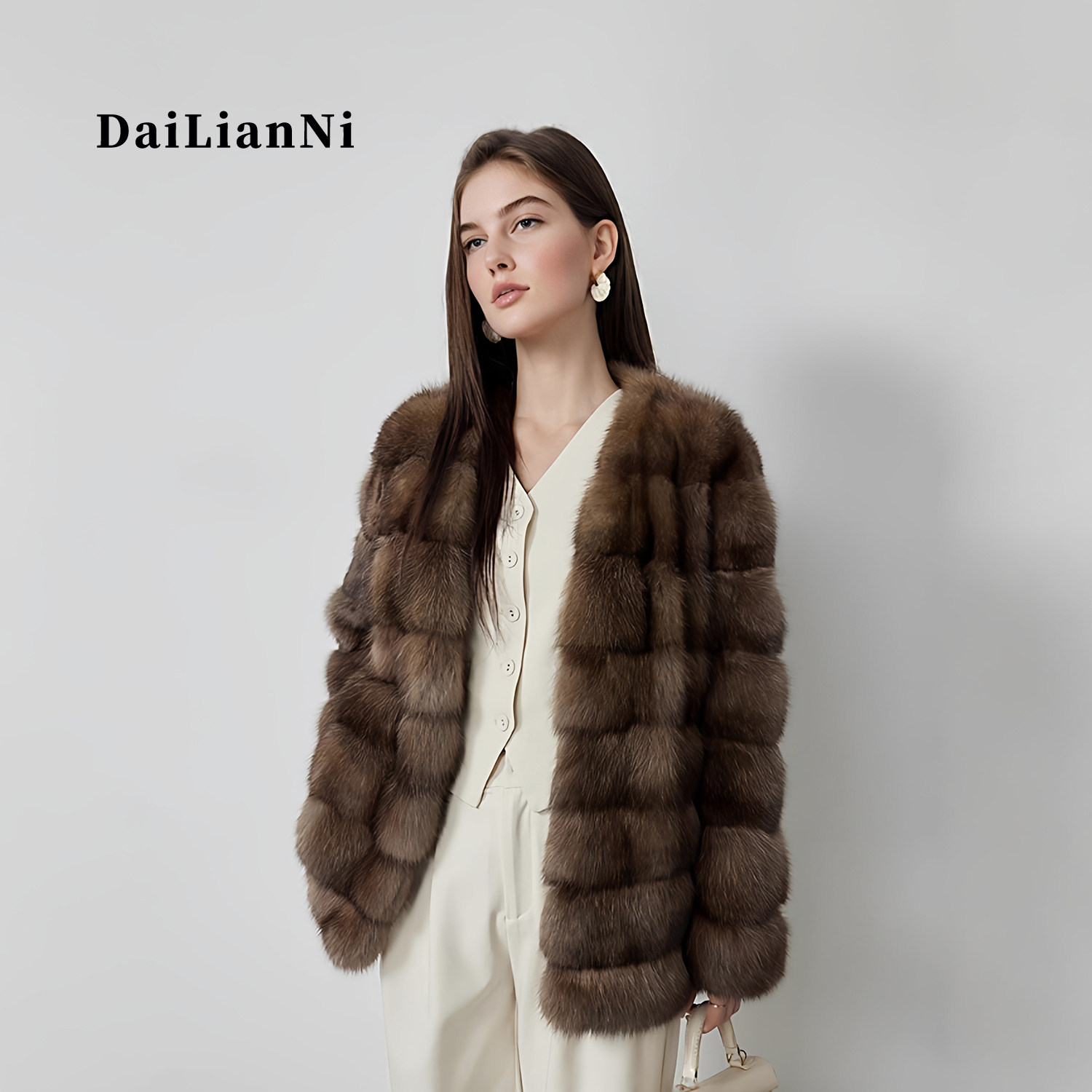 俄罗斯进口高级感V领皮草外套女