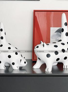 爆款波点小猫摆件客厅卧室电视柜酒柜轻奢高级感小众卡通可爱装饰