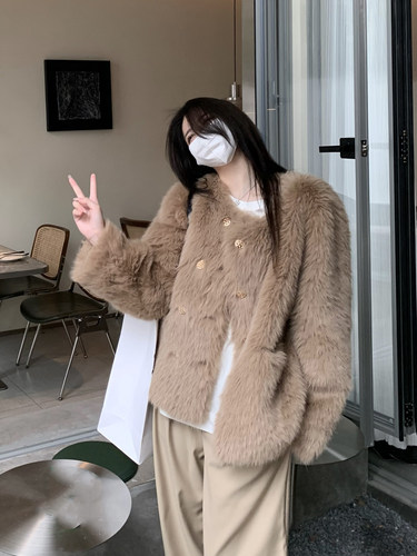 狐狸毛2023新款冬季减龄环保皮草外套圆领托斯卡纳皮毛一体短款女