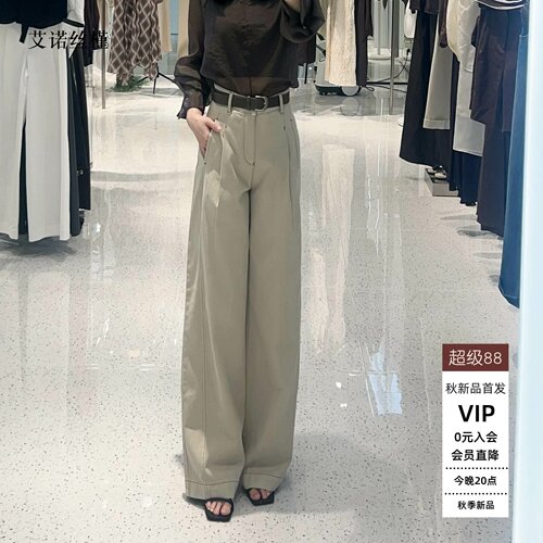 时尚百搭高腰显瘦直筒牛仔裤女