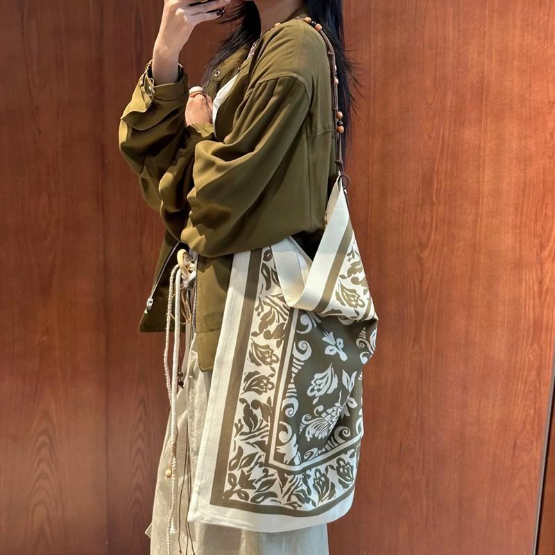 2025春夏新款女包时尚百搭印花休闲绳编单肩斜挎包手提包购物袋潮