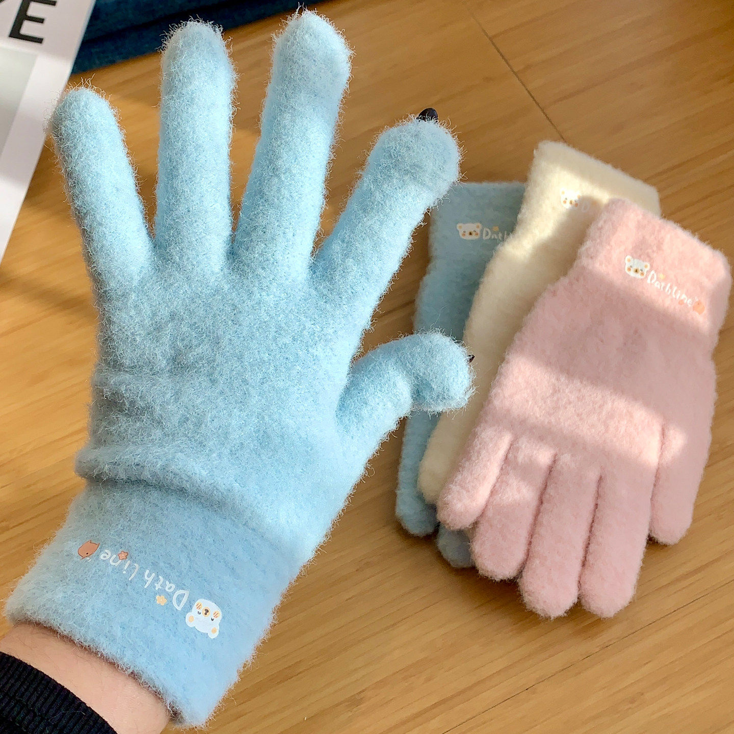 保暖针织毛线手套女冬季韩版可爱ins学生骑行车防寒触屏五指防冻