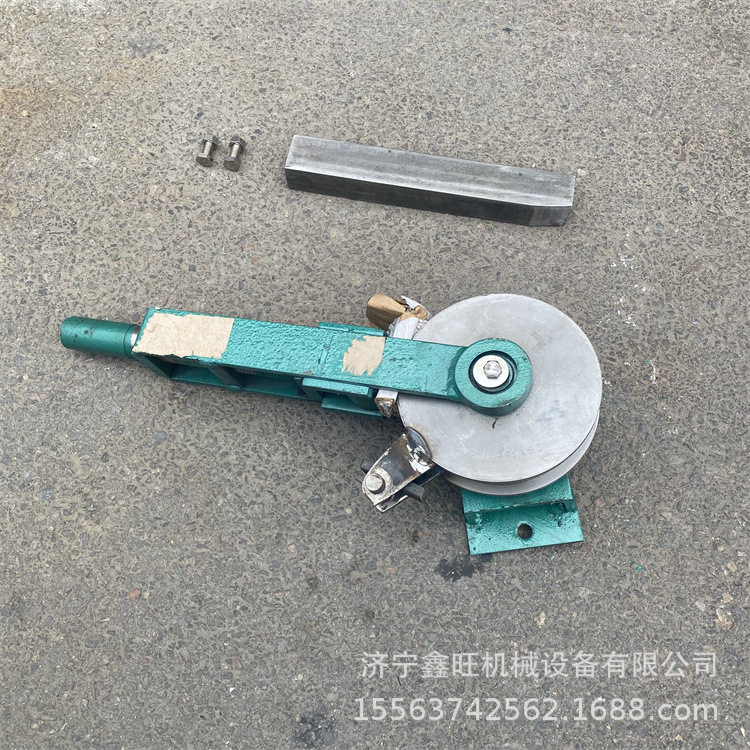 多功能弯圆机不锈钢扁管方管弯管器手动扳弯机铁铝管折弯器
