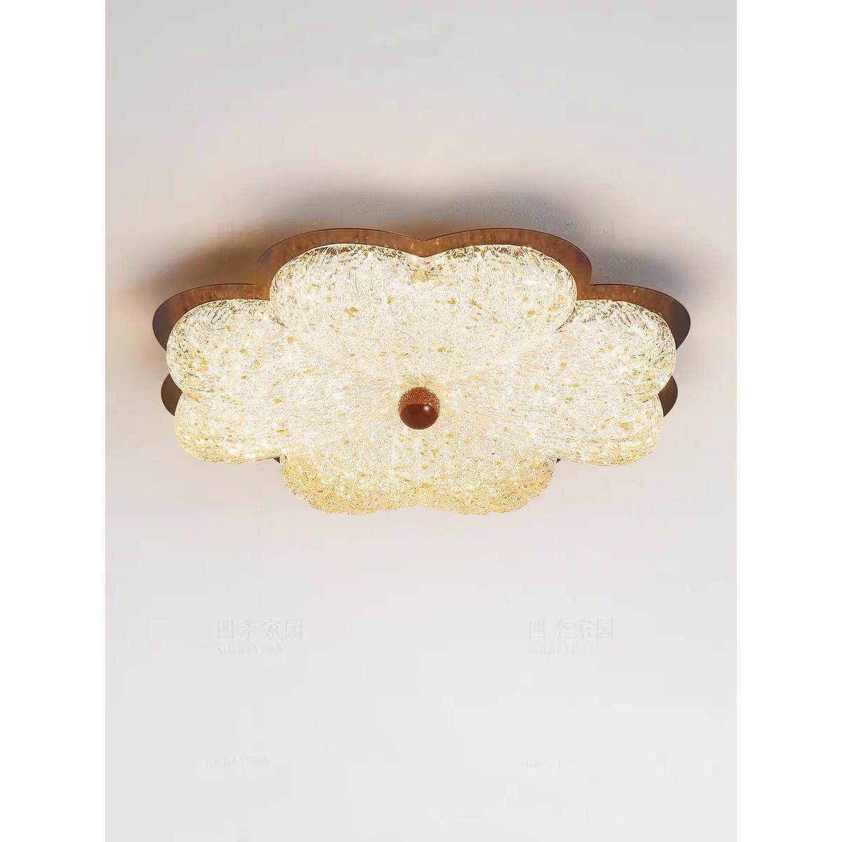 中古风心形金箔树脂卧室吸顶灯轻奢复古高级感设计师花瓣形房间灯