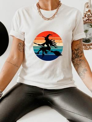 Funny Halloween Women t shirts彩色复古万圣节魔术扫把T恤纯棉