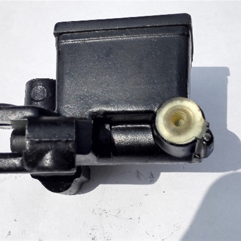 适用雅马哈摩托车YB125SP天俊 前刹车上泵 前制动油缸JUYM125-3F