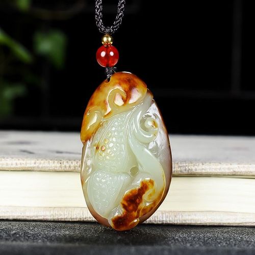 和田新疆天然玉带皮山料生意兴隆和田玉吊坠早生贵子X和田玉石项