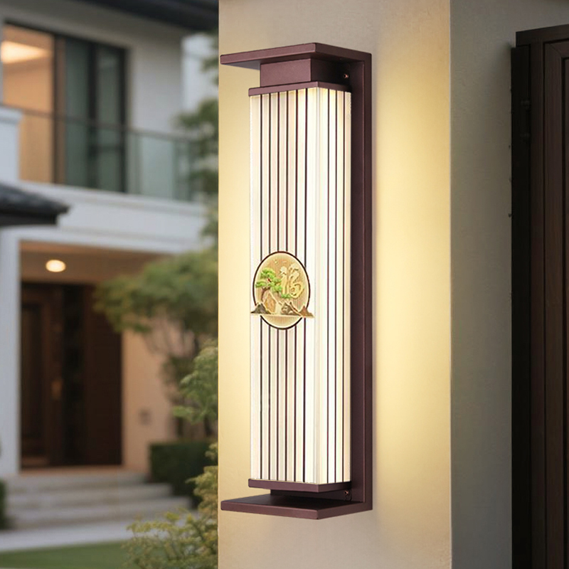 别墅不锈钢太阳能防水柱子灯