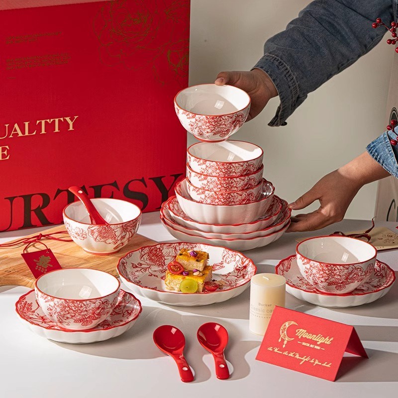 碗碟套装家用202m5新款结婚乔迁餐具订婚送新人陪嫁碗筷新婚礼物