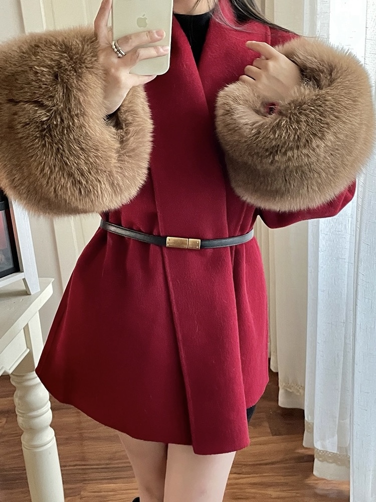莫希富贵花~红色浴袍式100澳毛双面手工羊毛呢大衣短款狐狸毛袖口