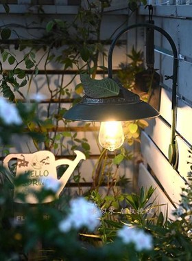 铁艺复古蓝色高亮太阳能灯感应壁挂装饰L户外花园墙壁挂饰庭院