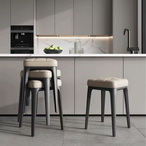 家用塑料软包凳子加厚可叠放现代简约餐桌椅子商用W方凳结实圆高