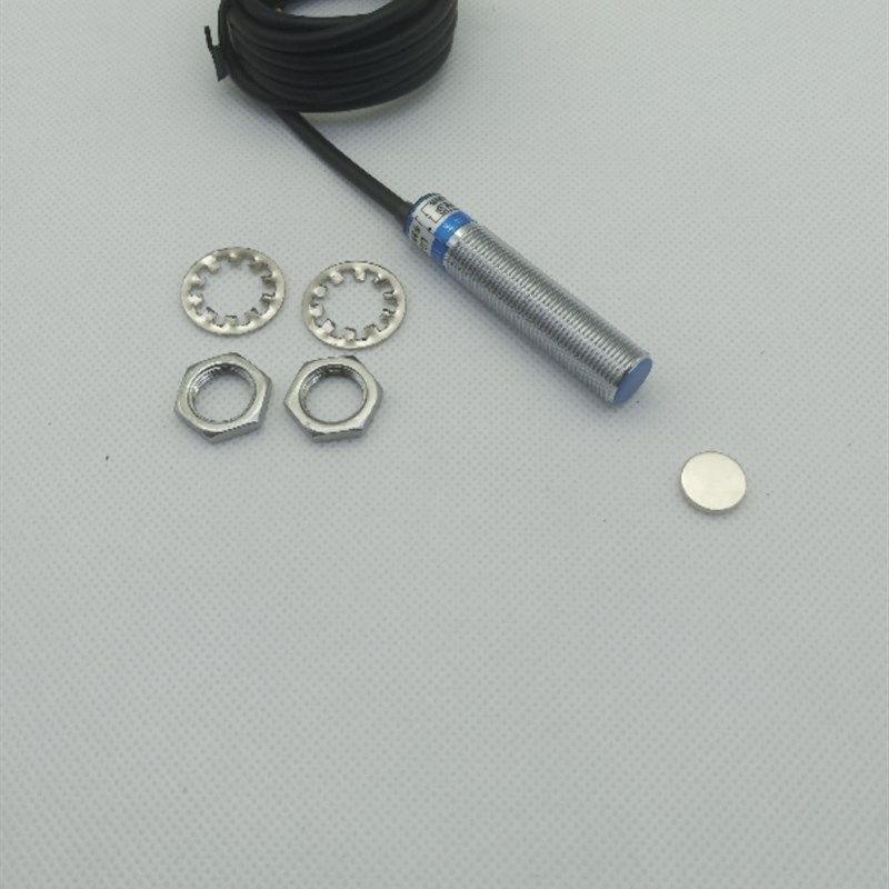 华全远距离磁性开关SJM12-60N1y三线NPN常开DC12V24V传感器感应6C