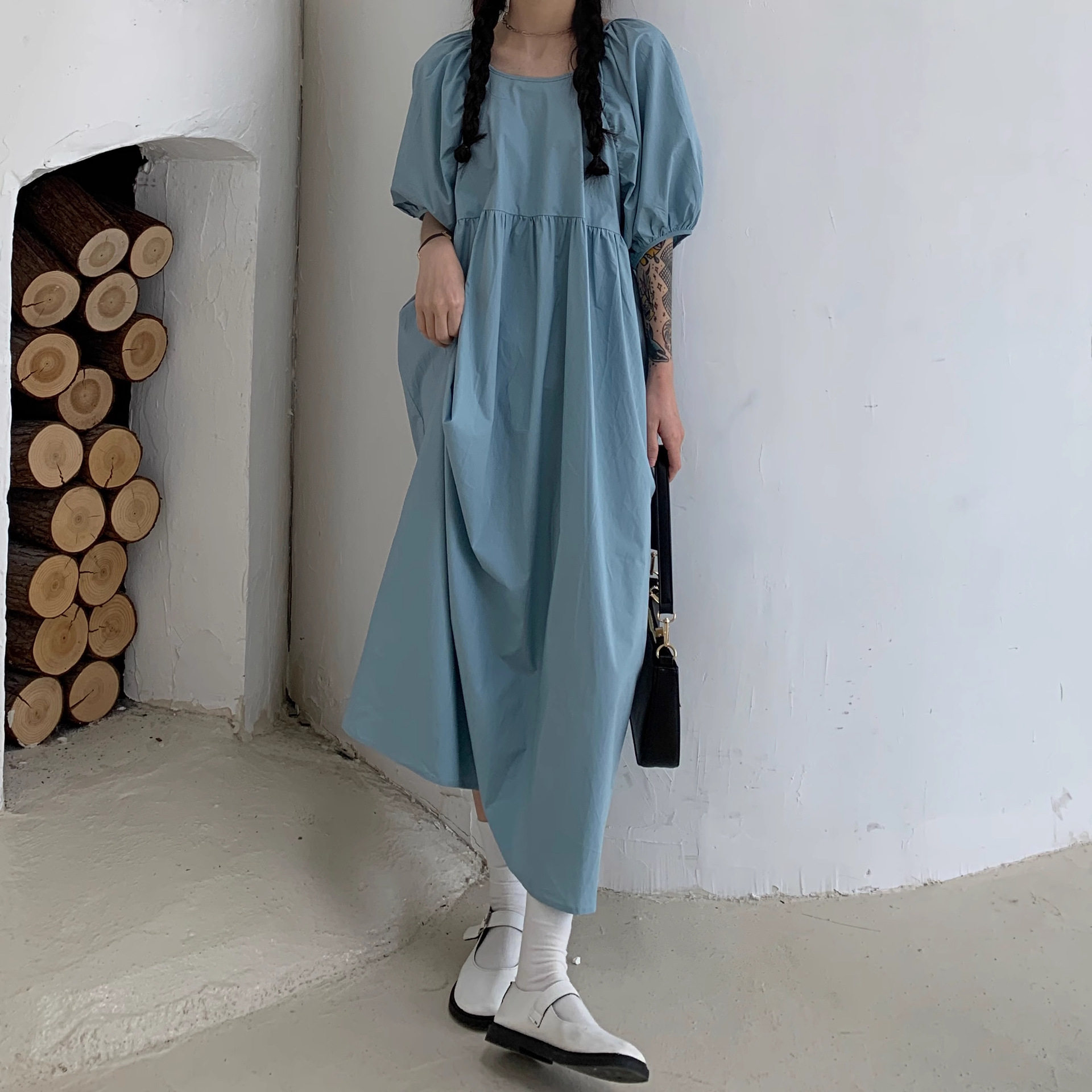 设计感小众连衣裙女夏季年新款长裙气质显瘦学生法式初恋裙子
