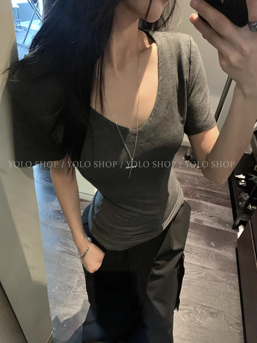 YOLO SHOP 纯欲V领百搭白色短袖女夏季新款正肩内搭T恤打底衫上衣
