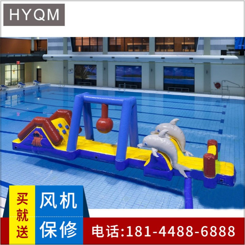 新款室外大型充气城堡移动陆地闯关广场儿童蹦蹦床滑梯游乐场设备