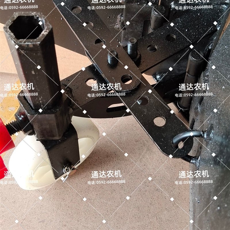 热销新款加厚大开沟犁微耕机通用翻土豁地带轮可调宽多少厘米手扶