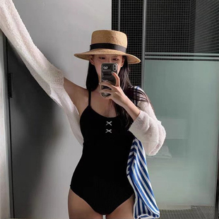 韩系少女ins博主同款 纯色简约性感度假连体泳衣显瘦遮肉小胸