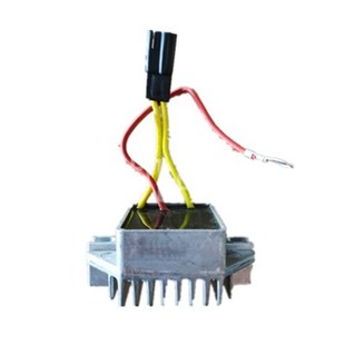 百力通汽油发动机电瓶充电模块整流调节器配件31HP33Q马力35hp27H