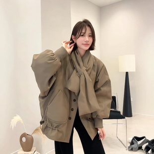 欧货抽褶花边围巾羽绒服女2025冬季 宽松显瘦白鸭绒保暖外套 新款