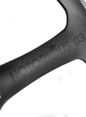 @BIKEc  英國倫敦BLB Notorious 03 碳纖維 3刀輪 现货