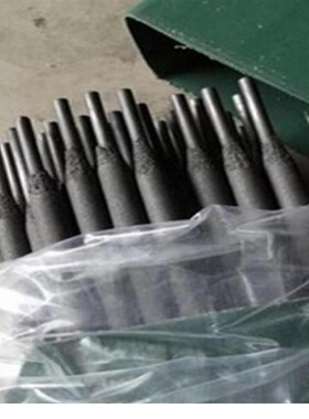 MG710高硬度冲击工具模具钢堆焊耐磨焊条MG710QU耐磨药芯焊丝包邮