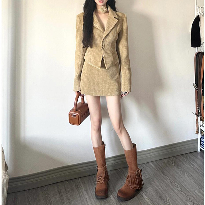 收腰西装外套裙子两件套女2025年秋冬季辣妹气质上衣包臀短裙