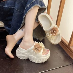 踩屎感厚底一字拖女夏季 防滑海邊沙灘鞋 高跟涼拖鞋 女外穿 2024新款