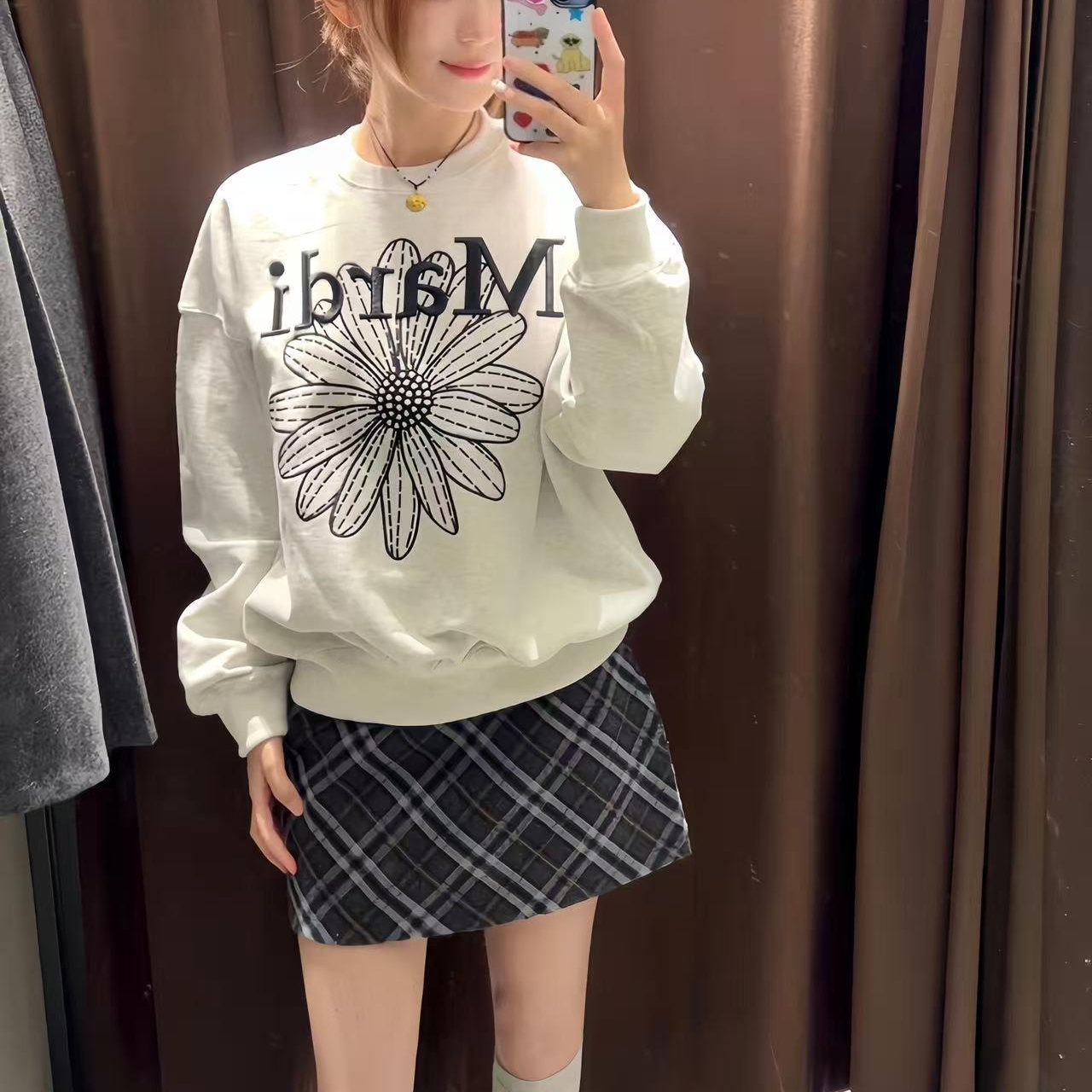 韩国秋冬季Mardi卫衣明星同款小雏菊刺绣印花秋冬季经典款上衣女