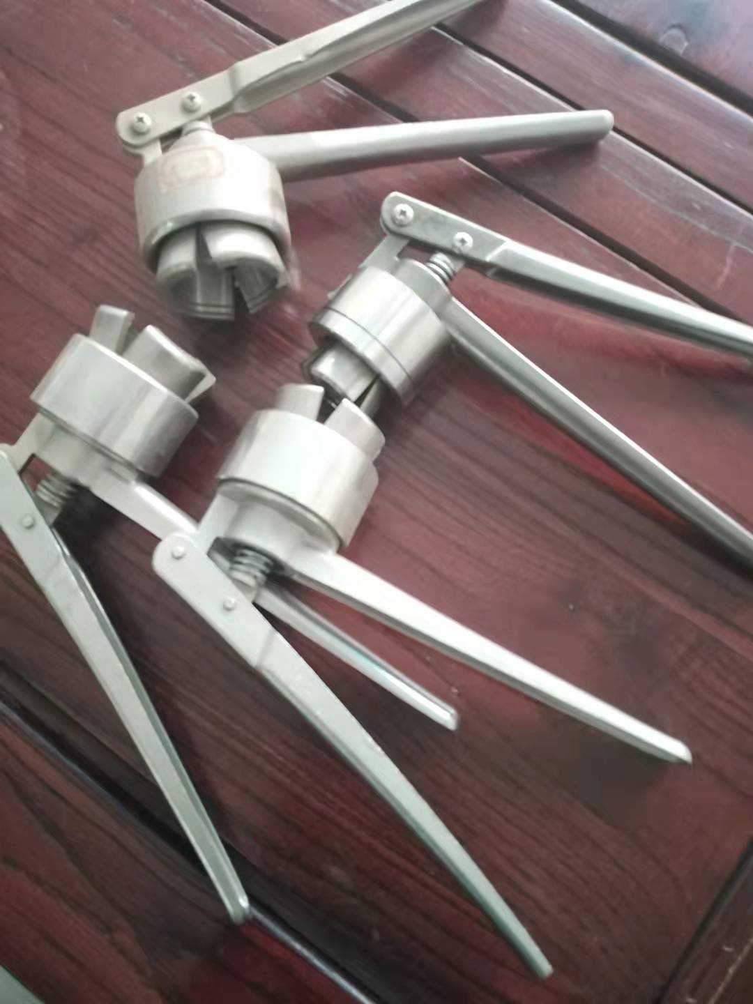 H手动压盖钳型号:LGYQ-20A库号:M335353