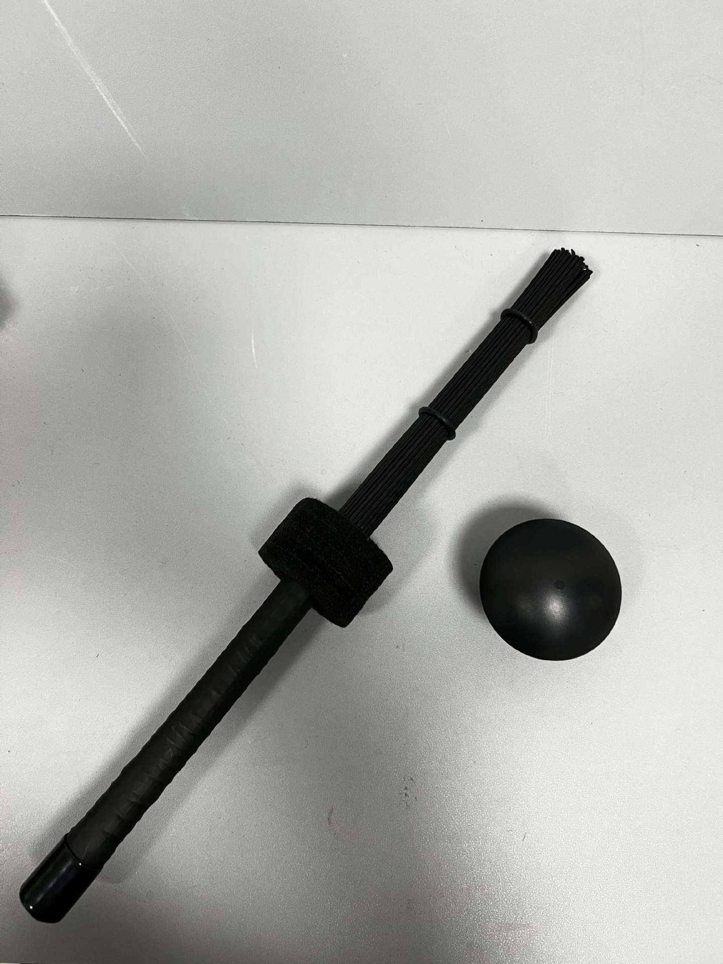 新款手指沙蛋手铃指铃非洲鼓手摇沙球WS-BK新款波浪鼓刷套装