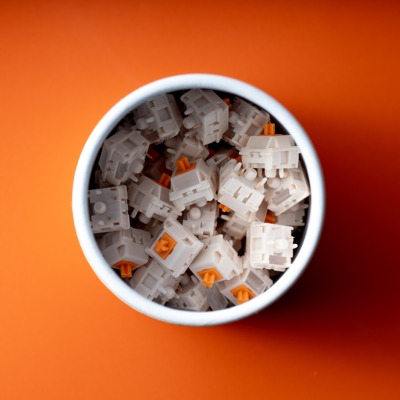 【预计3月份补货】橘子银轴V2 游戏轴体 脆响集中 Citrus Silver