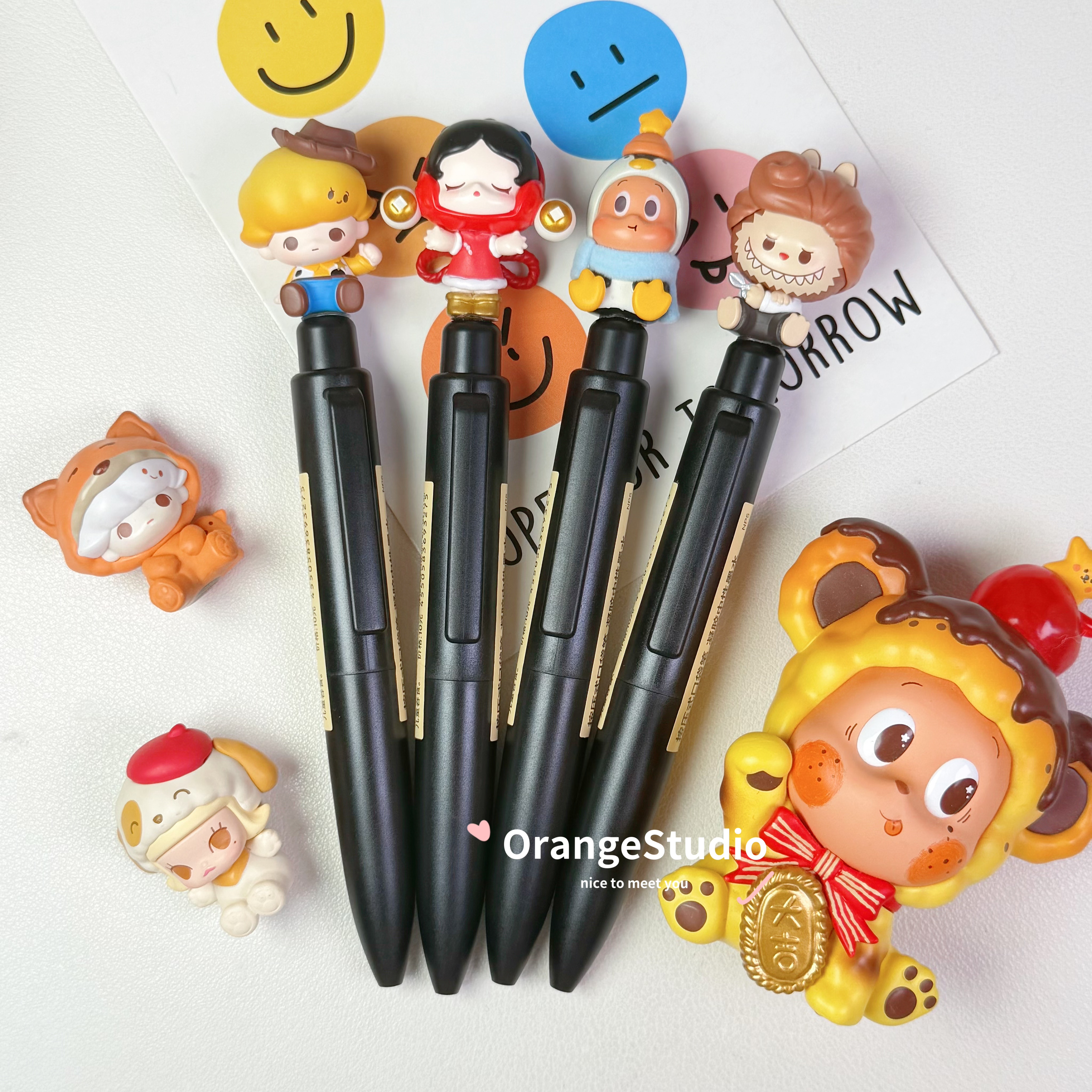 泡泡玛特正版萌粒笔教师节礼物图片
