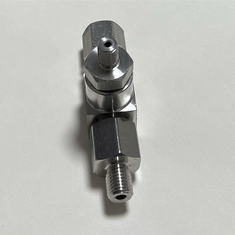 NPT1/8-M8x1-M1r0x1.25不锈钢内外丝三通 一边内螺纹 两边外螺纹