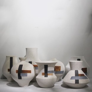 现代手工创意窄口花瓶摆件客厅电视柜H花插花器摆设家居陶瓷装 饰