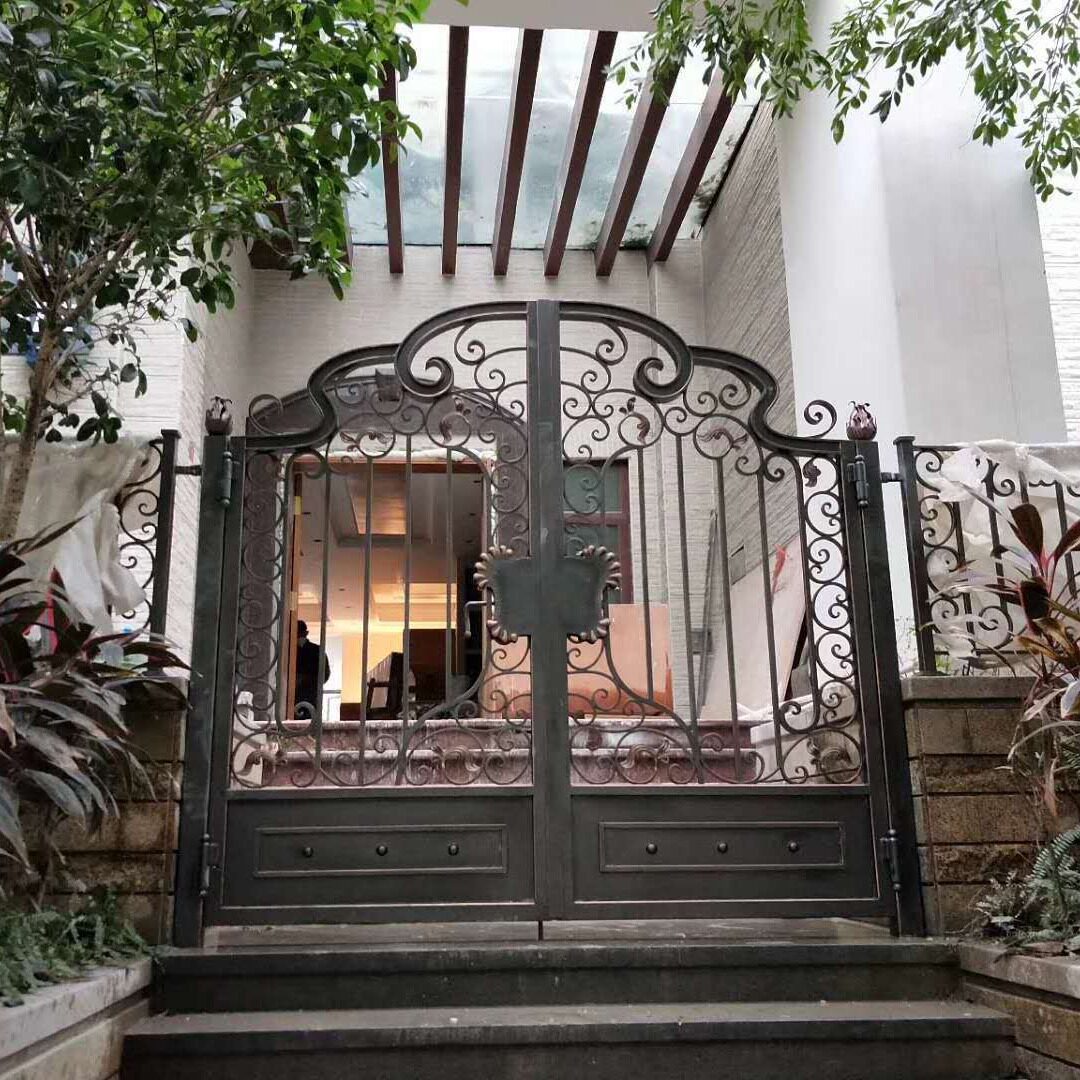 广州厂家私人高档欧式铁艺热镀锌大门 欧式庭院入口手动双开铁门