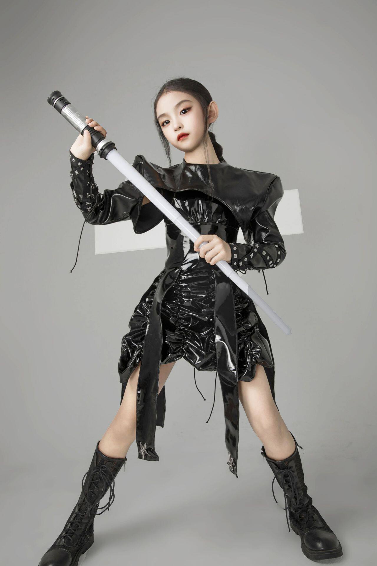 女童连体皮裙黑色皮革宇宙风科技风走秀服模卡服骑士主题酷炫潮服