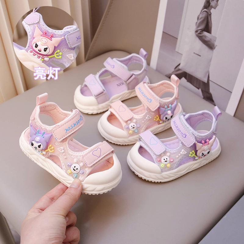 库洛米公主凉鞋女童包头凉鞋2024夏季新款宝宝亮灯沙滩鞋女孩软底