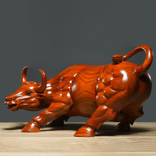 黄花梨木雕牛摆件实木家居摆设红木动物生肖拓荒牛实W木雕刻工艺