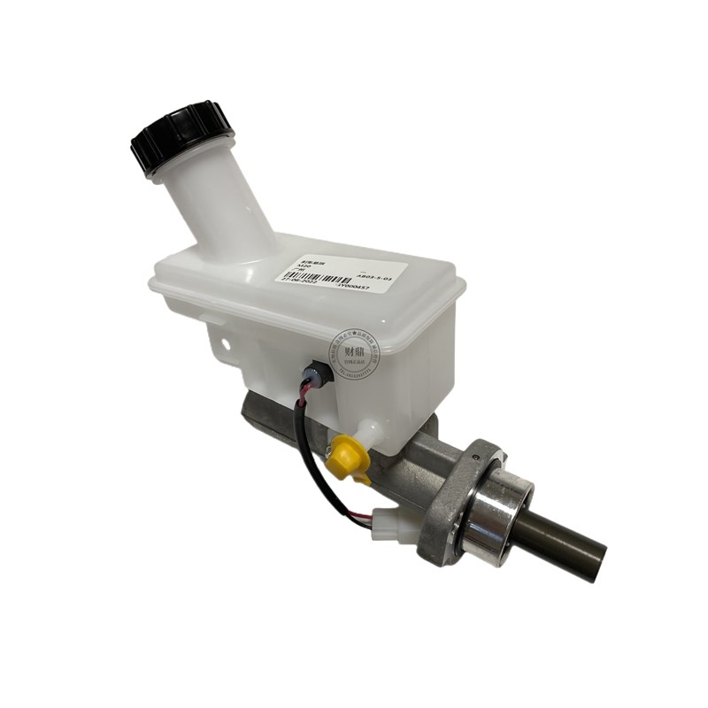 适配北汽威旺M20M30Ms35刹车总泵 制动总泵 制动总缸 刹车泵带油