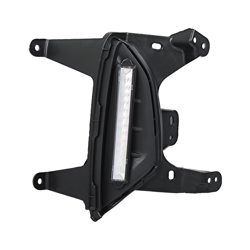 适用于21-23款探界者日行灯前雾灯改装LED流水转向灯X行车灯前杠