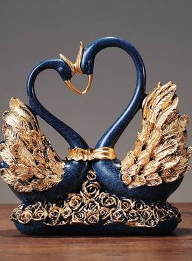 极速新人情侣天鹅结婚房鲜v红色喜庆实用礼物装饰品创意客厅摆件