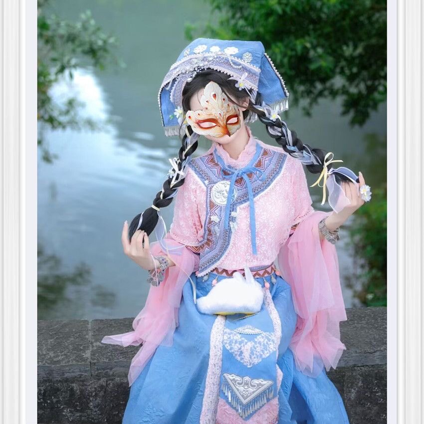 壮族服装女改良少女服饰民族风舞台演出服衣服和帽子租赁