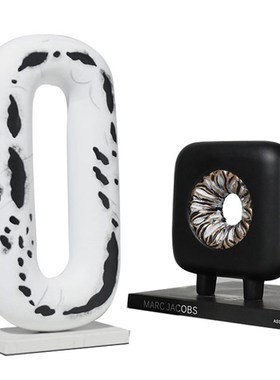 现代高级感环形摆件创意艺术雕塑摆设样板房P书房客厅家居装饰品