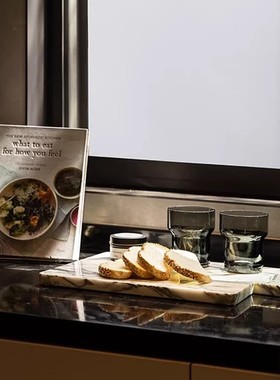 现代轻奢样板间厨房大理石粘板仿真面包酒杯创意摆件桌面装饰品