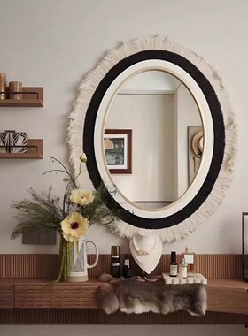 样板间卧室女士梳妆台护肤首饰花艺展厅中古老钱风装饰摆件软装