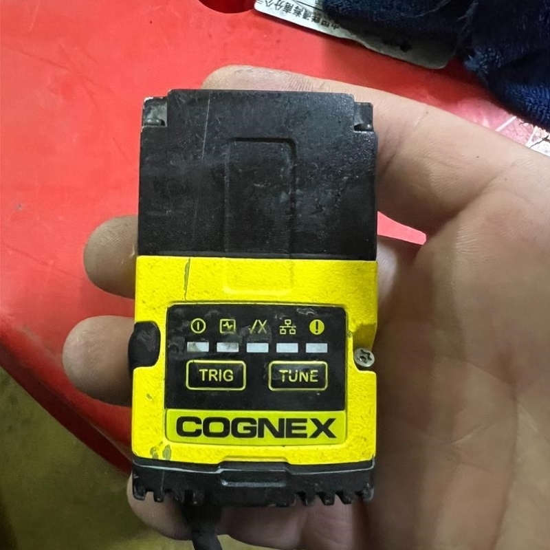 议价请询价COGNEX 康耐视DM152S读码器,成色如图