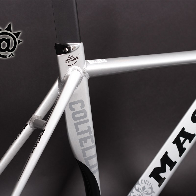 @自行车固定齿轮意大利MaCsi新铝框架银准备出售特价