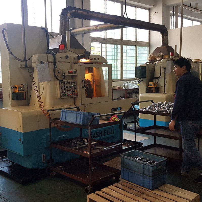 极速销广东豪鑫纸箱机械用煞车电机GV2840G020SB 400W立式齿轮减