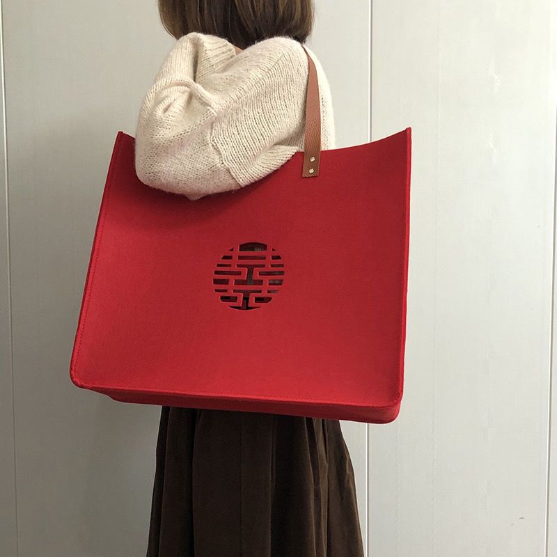 新品结婚装红包用喜字o婚礼新娘婚包毛毡手提袋子伴娘伴手礼喜糖